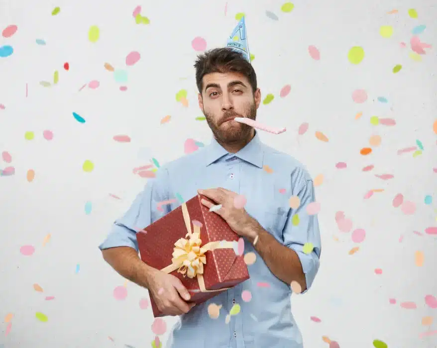 Homme de 40 ans pour son anniversaire